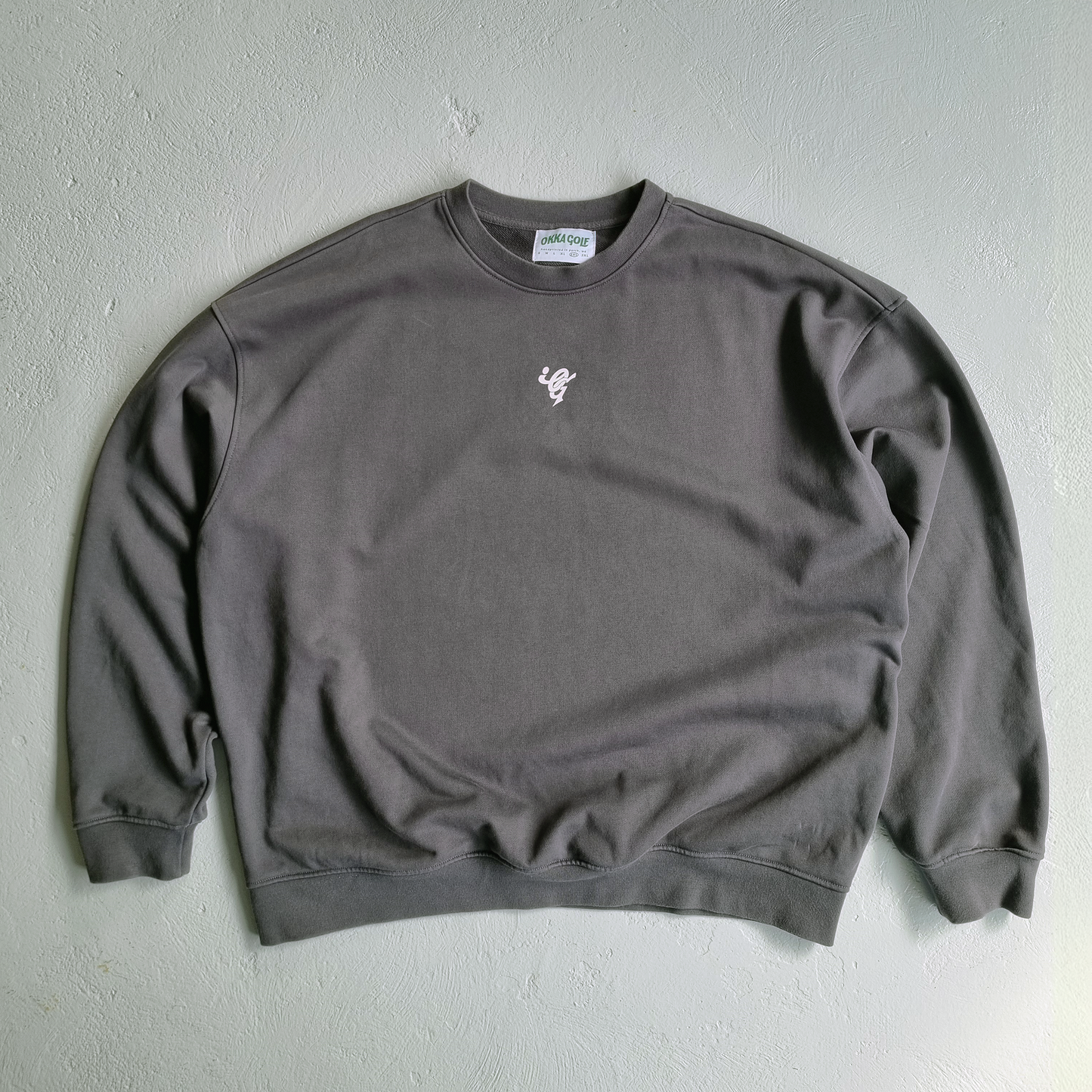 og gunmetal grey crewneck pullover